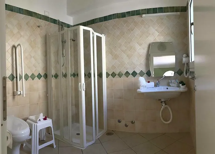 מלון Stella D'oro 2*